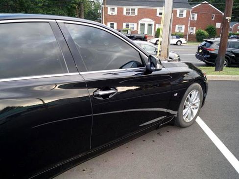 Used 2014 INFINITI Q50 Premium w/ Navigation Package image 10