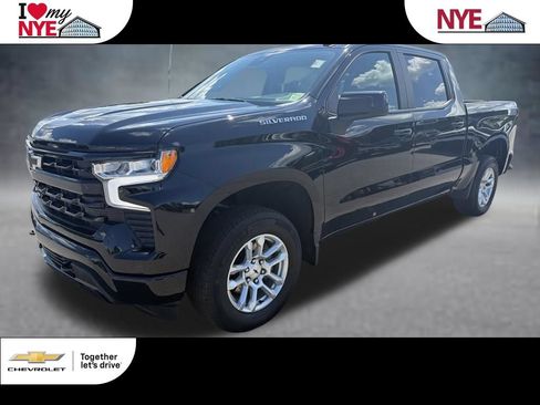 Used 2026 Chevrolet Silverado 1500 RST AWD/4WD image 1