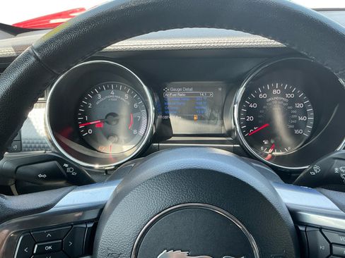 Used 2017 Ford Mustang GT w/ GT Performance Package RWD image 12