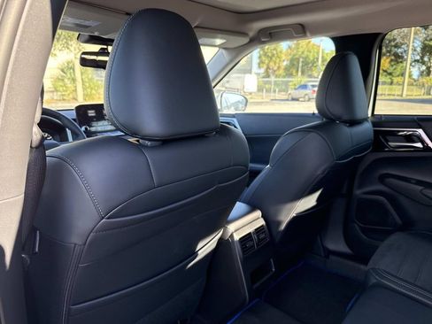 New 2025 Mitsubishi Outlander SE AWD/4WD image 13