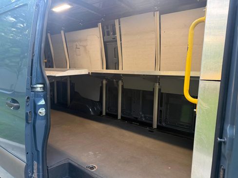 Used 2019 Mercedes-Benz Sprinter 170 image 16