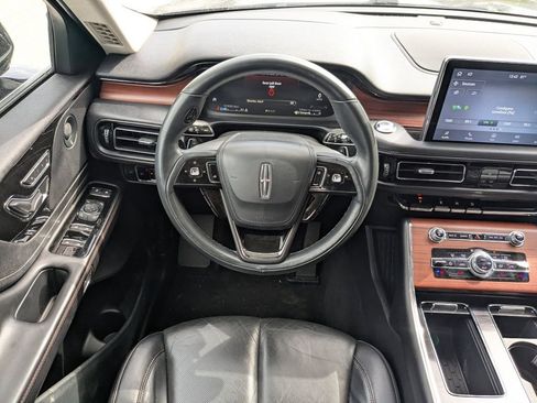 Used 2023 Lincoln Aviator Reserve image 17