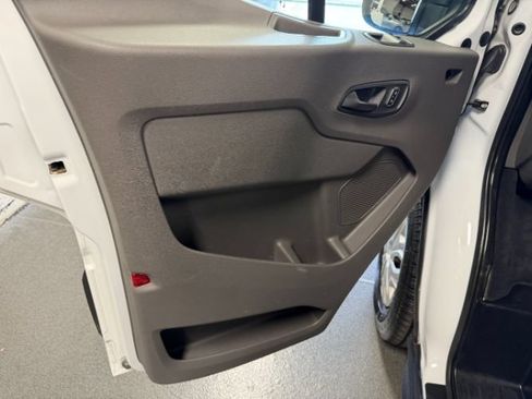 Used 2023 Ford Transit 350 XLT RWD image 8