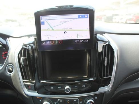 Used 2022 Chevrolet Traverse Premier w/ Redline Edition FWD image 30