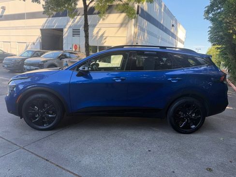 Certified 2025 Kia Sportage X-Line w/ Premium Package AWD/4WD image 7