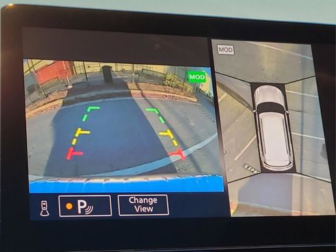 Used 2024 INFINITI QX80 Sensory image 21