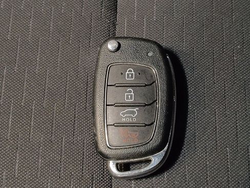 Used 2020 Hyundai Tucson SE AWD/4WD image 32