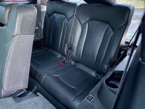 Used 2017 Audi Q7 3.0T Premium Plus image 12