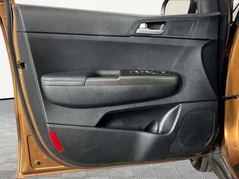 Used 2020 Kia Sportage LX FWD image 20