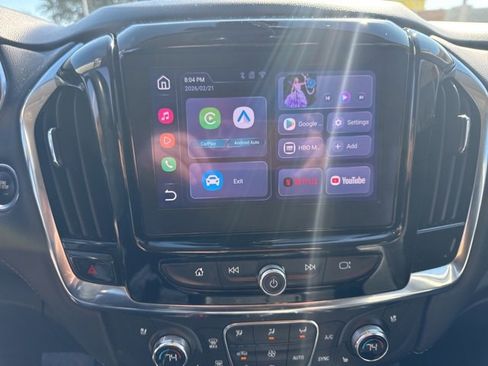 Used 2021 Chevrolet Traverse Premier image 6