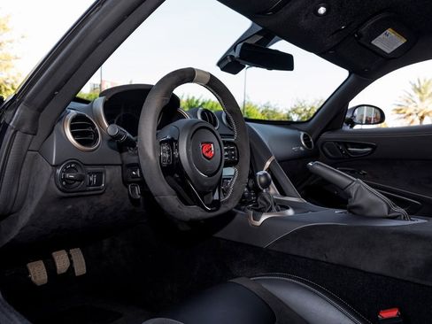 Used 2017 Dodge Viper GTC w/ ACR Package image 42