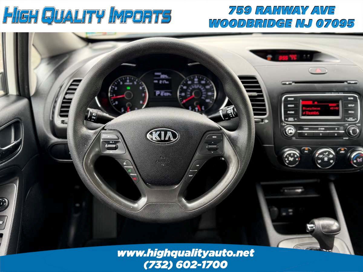 Used 2016 Kia Forte LX FWD image 25