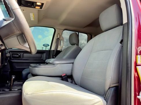 Used 2018 RAM 2500 Tradesman w/ Chrome Appearance Group AWD/4WD image 15