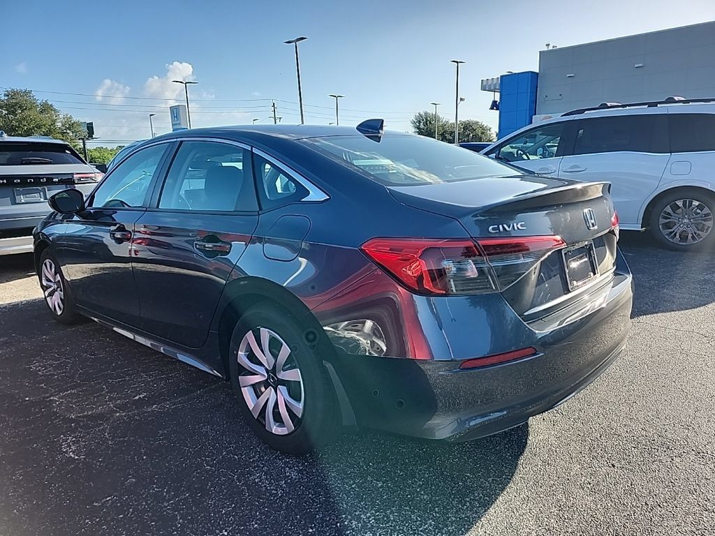 Used 2023 Honda Civic LX image 7
