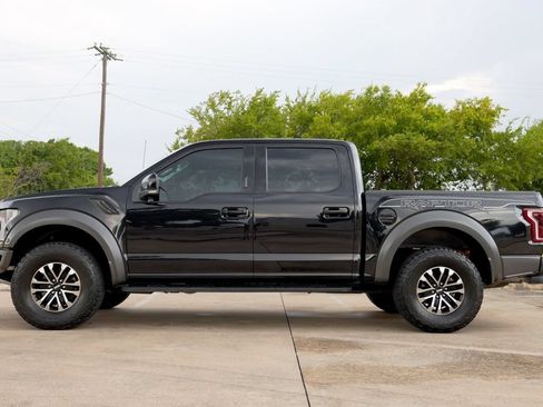 Used 2020 Ford F150 Raptor w/ Equipment Group 802A Luxury AWD/4WD image 19