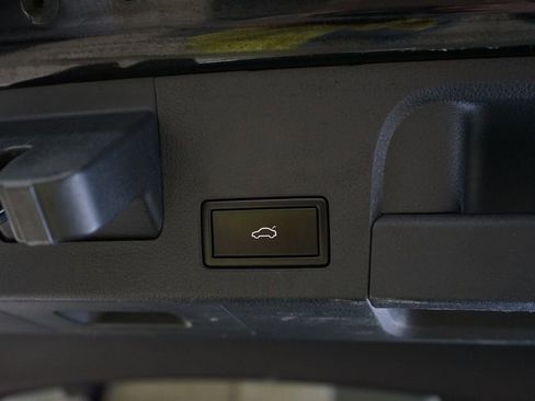 Used 2021 Volkswagen Arteon SEL Premium image 55