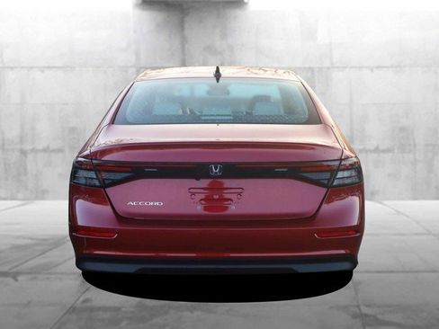 New 2025 Honda Accord SE image 6