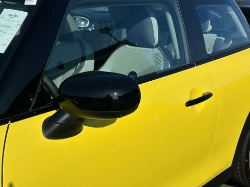 New 2026 MINI Cooper S image 10