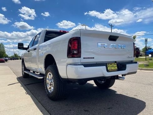 New 2026 RAM 2500 Big Horn AWD/4WD image 7