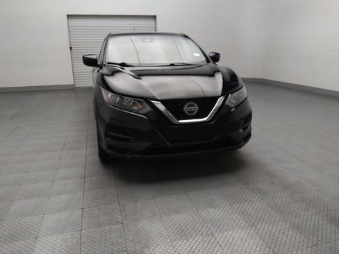 Used 2020 Nissan Rogue Sport S image 14