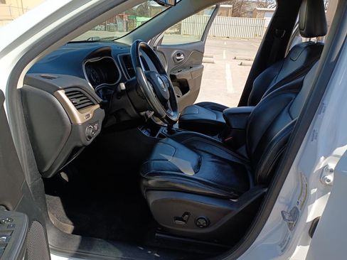 Used 2014 Jeep Cherokee Limited w/ Technology Group image 27