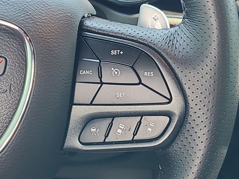 Used 2025 Dodge Durango R/T AWD/4WD image 13