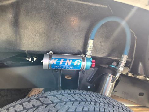 Used 2015 Toyota Tacoma 4x4 Double Cab w/ TRD Sport Package image 32