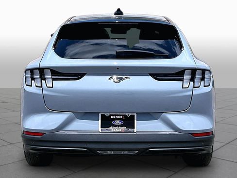 Certified 2025 Ford Mustang Mach-E Premium AWD/4WD image 4