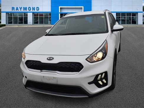 Used 2020 Kia Niro LX image 7