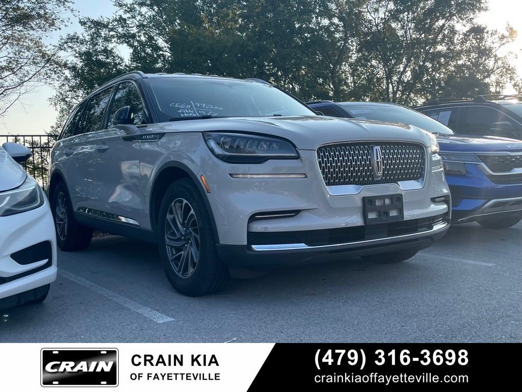 Used 2021 Lincoln Aviator AWD w/ Class IV Trailer Tow Package image 1
