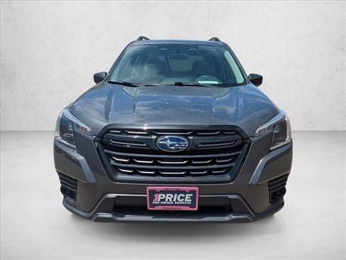 Used 2022 Subaru Forester AWD/4WD image 2