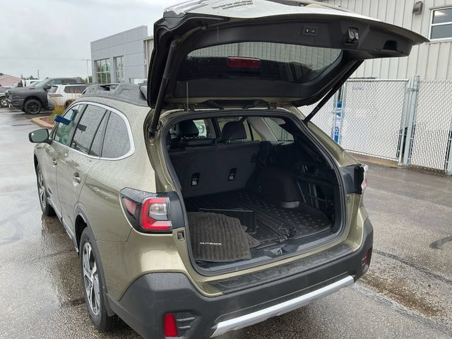 Used 2020 Subaru Outback Limited w/ Popular Package #2 AWD/4WD image 13
