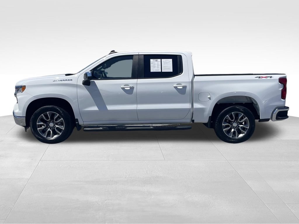 Used 2023 Chevrolet Silverado 1500 LT AWD/4WD image 7