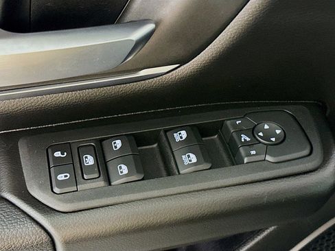 Used 2025 RAM 1500 Big Horn image 20