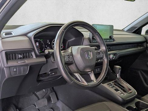 Used 2024 Honda CR-V Sport image 3