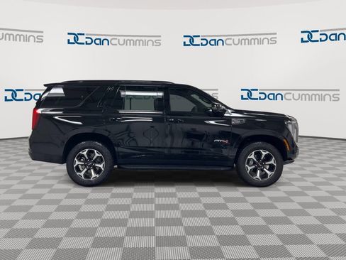 Used 2026 GMC Yukon AT4 w/ AT4 Preferred Package AWD/4WD image 9