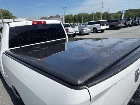Used 2019 RAM 1500 Tradesman w/ Popular Equipment Group AWD/4WD image 8