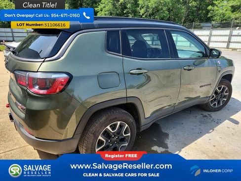 Used 2019 Jeep Compass Trailhawk w/ Cold Weather Group AWD/4WD image 4
