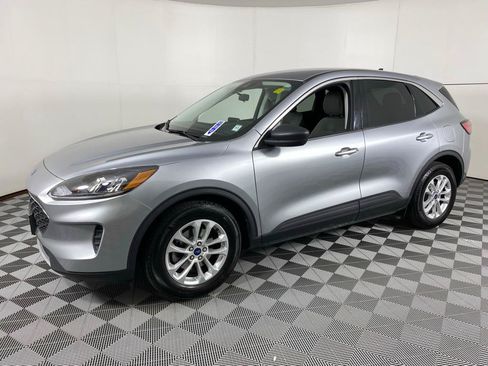 Used 2022 Ford Escape SE w/ Cold Weather Package FWD image 6
