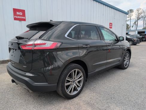 Used 2023 Ford Edge Titanium w/ Class II Trailer Tow Package AWD/4WD image 8