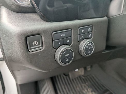 Used 2024 Chevrolet Silverado 1500 LTZ w/ LTZ Convenience Package II image 18