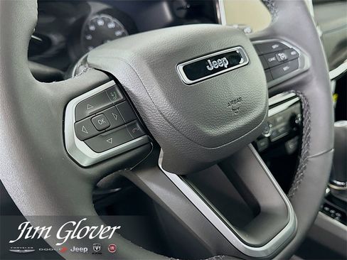 New 2026 Jeep Compass Latitude image 26