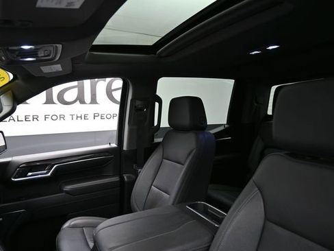 Used 2023 Chevrolet Silverado 1500 LTZ w/ LTZ Premium Package image 17