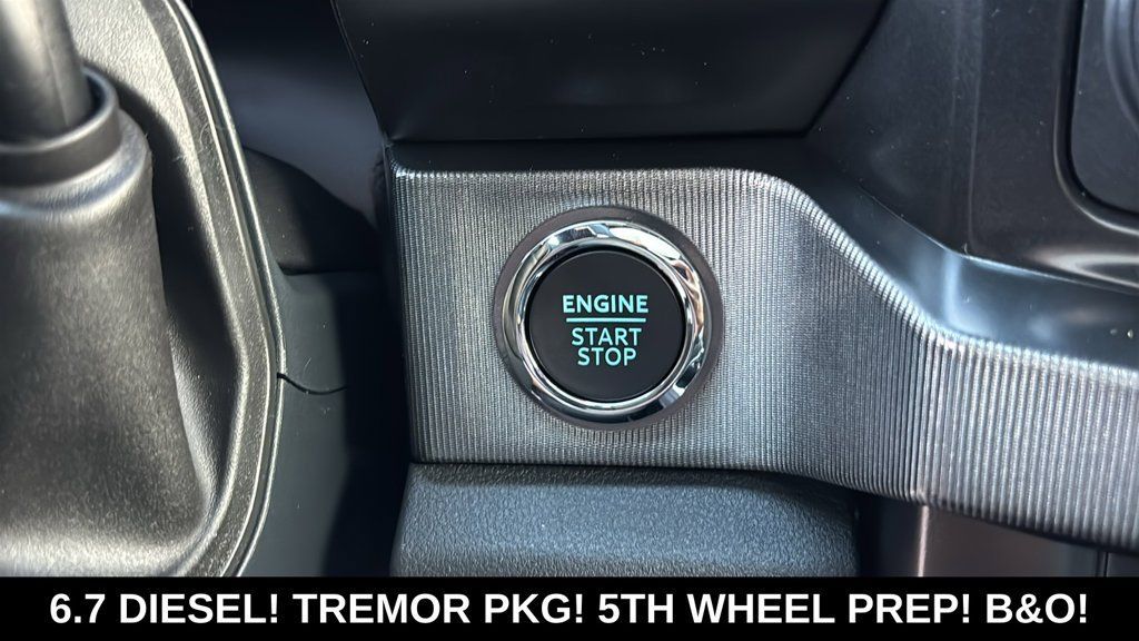 New 2026 Ford F250 Platinum w/ Tremor Off-Road Package AWD/4WD image 13
