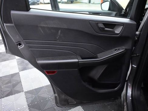 Used 2021 Ford Escape S image 16