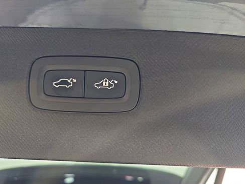 Used 2021 Volvo XC90 T6 Inscription w/ Advanced Package image 16