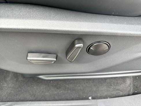 New 2025 Ford Expedition Max Platinum w/ Stealth Performance Package image 12