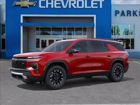 New 2026 Chevrolet Traverse Z71 w/ Enhanced Driving Package AWD/4WD image 2