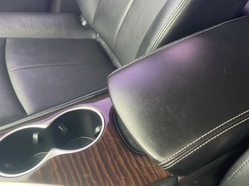 Used 2019 INFINITI Q50 Luxe w/ Cargo Package (L96) RWD image 23