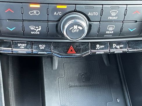 Certified 2023 Dodge Durango R/T RWD image 40
